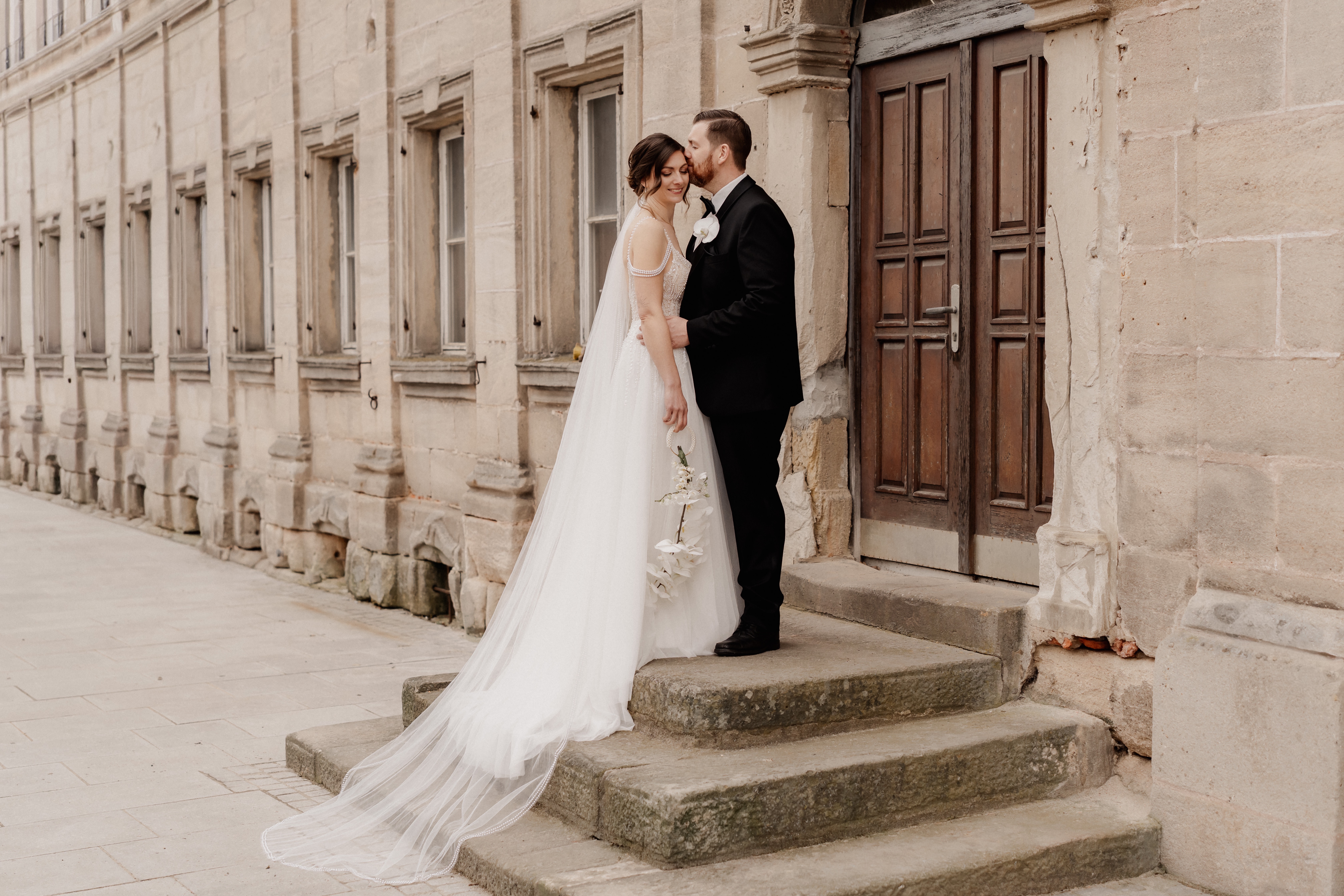 Hochzeitsliebe Brautmode
