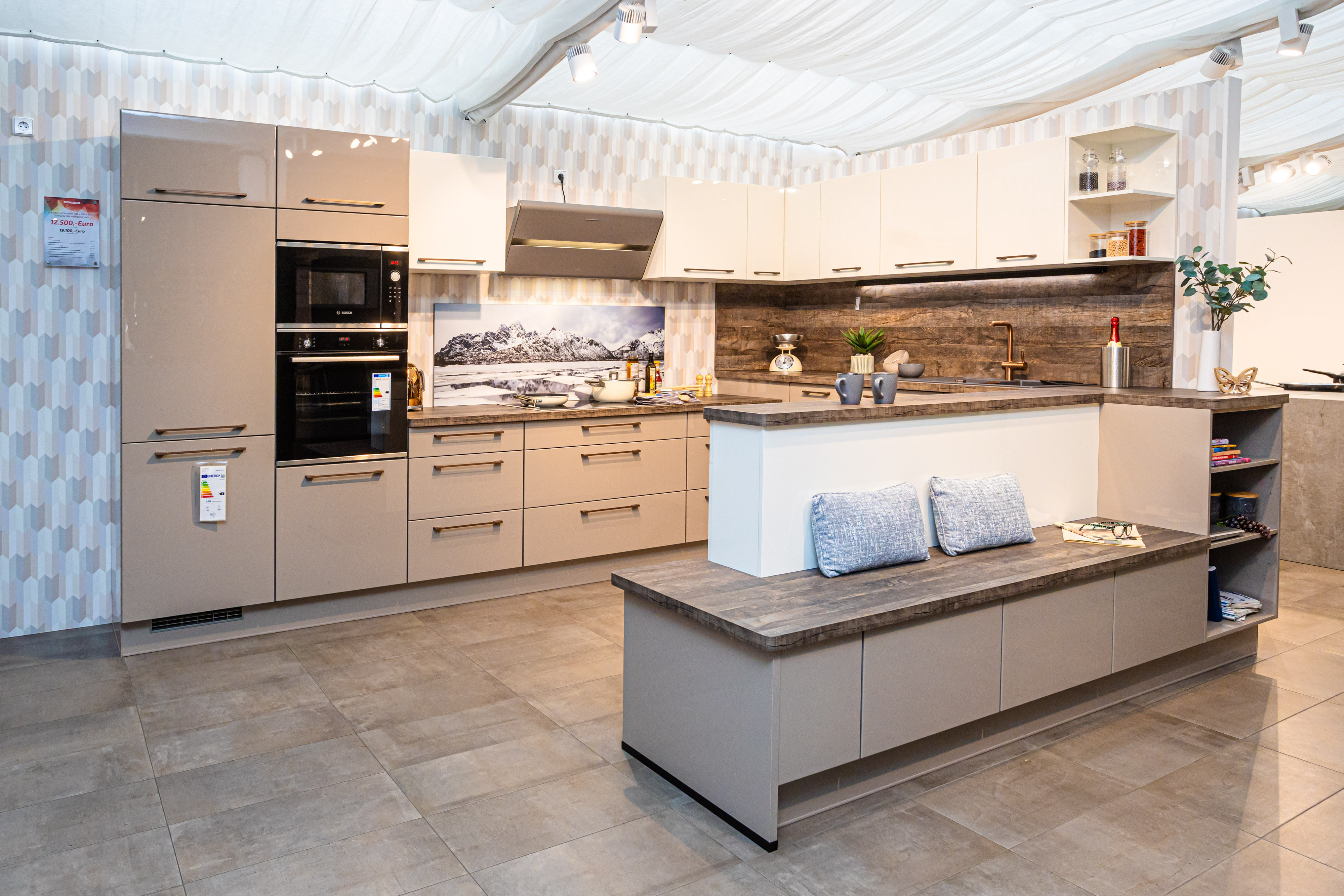 Möbel Beck - Küche & Wohnen