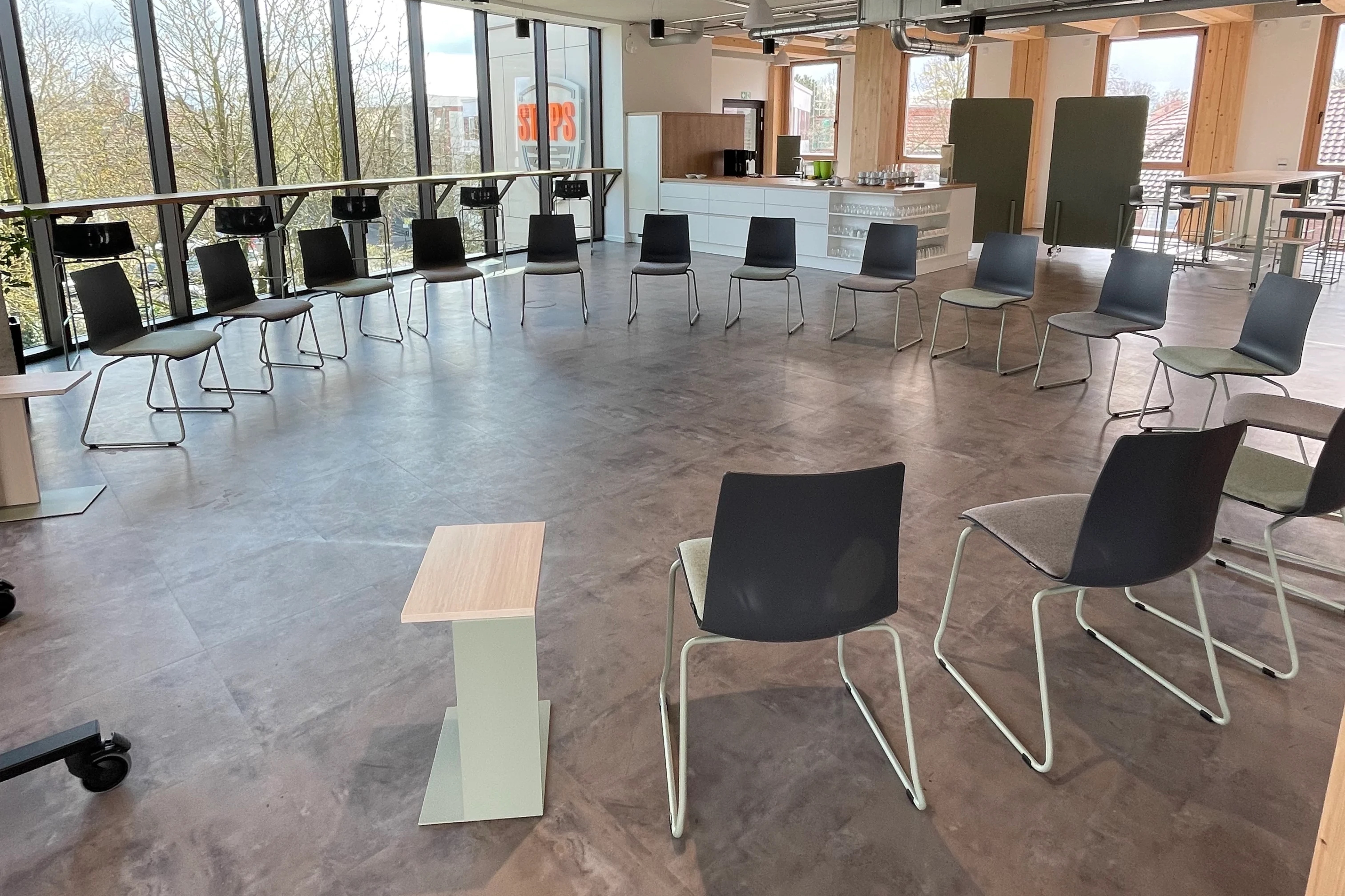 Jana Moldenhauer - Kinderturnen NRW