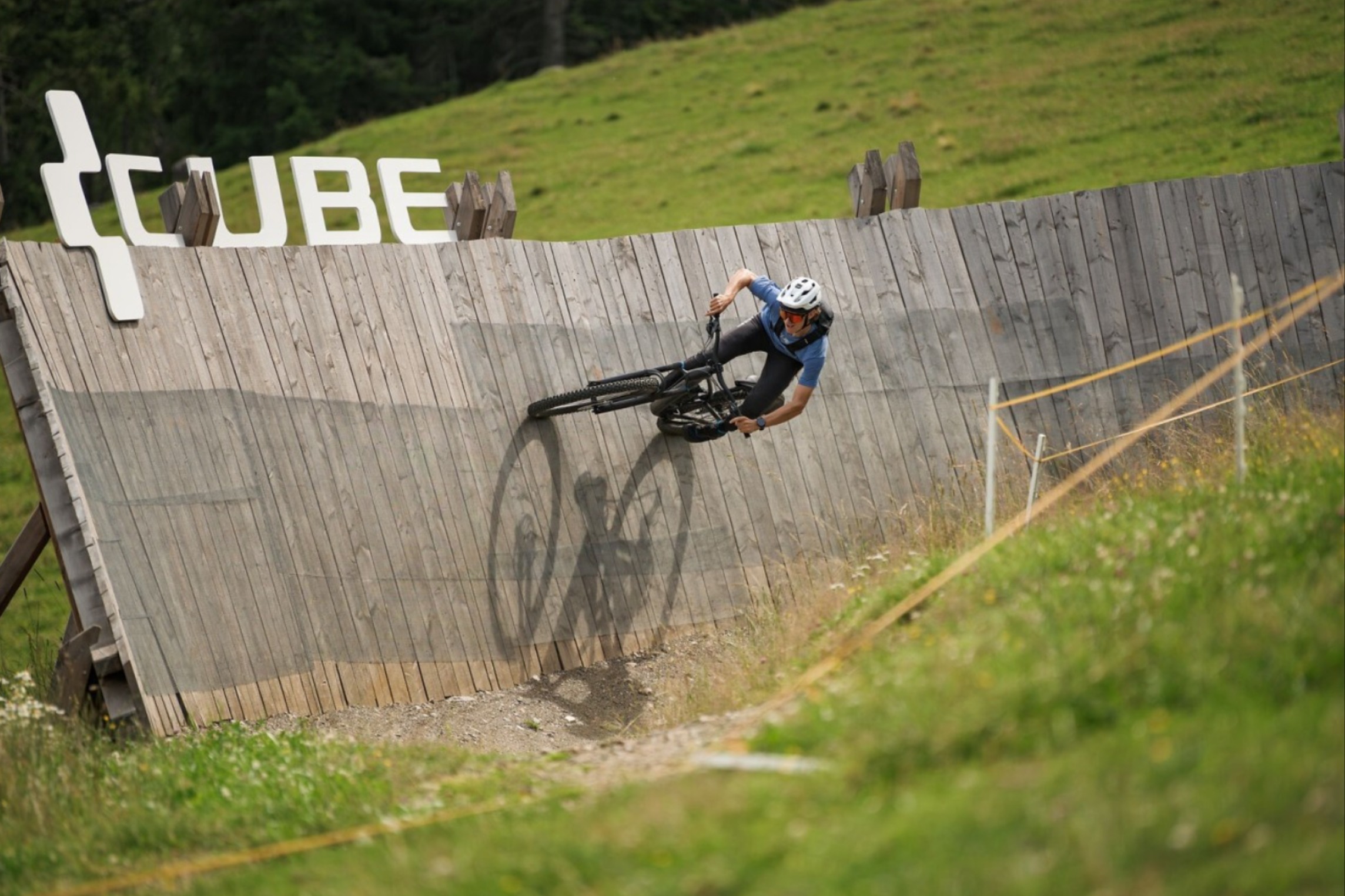 CUBE Store Lippstadt - LL-Lippstadt GmbH
