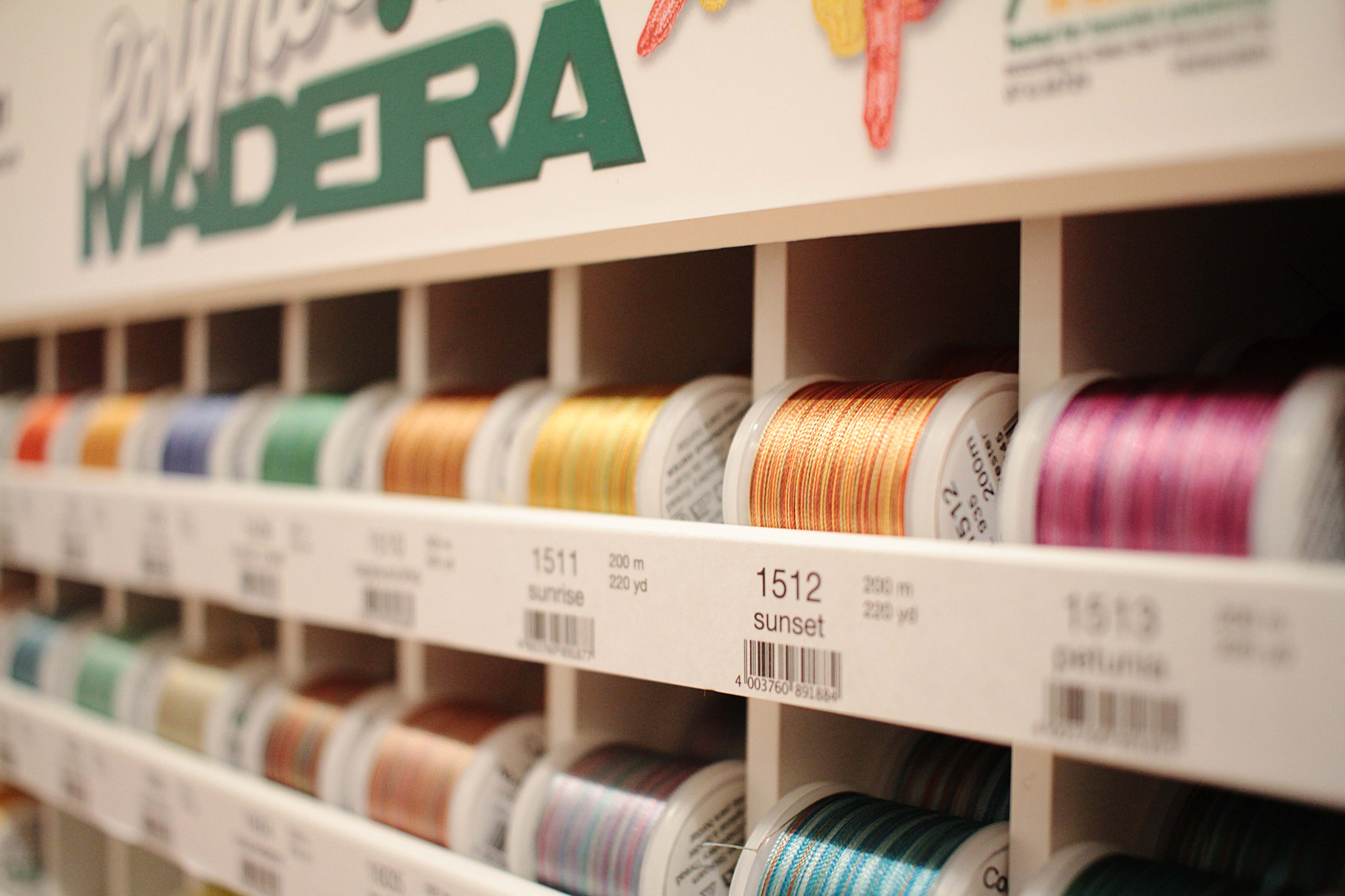 Danas Nähschule - Feinstich by Dana