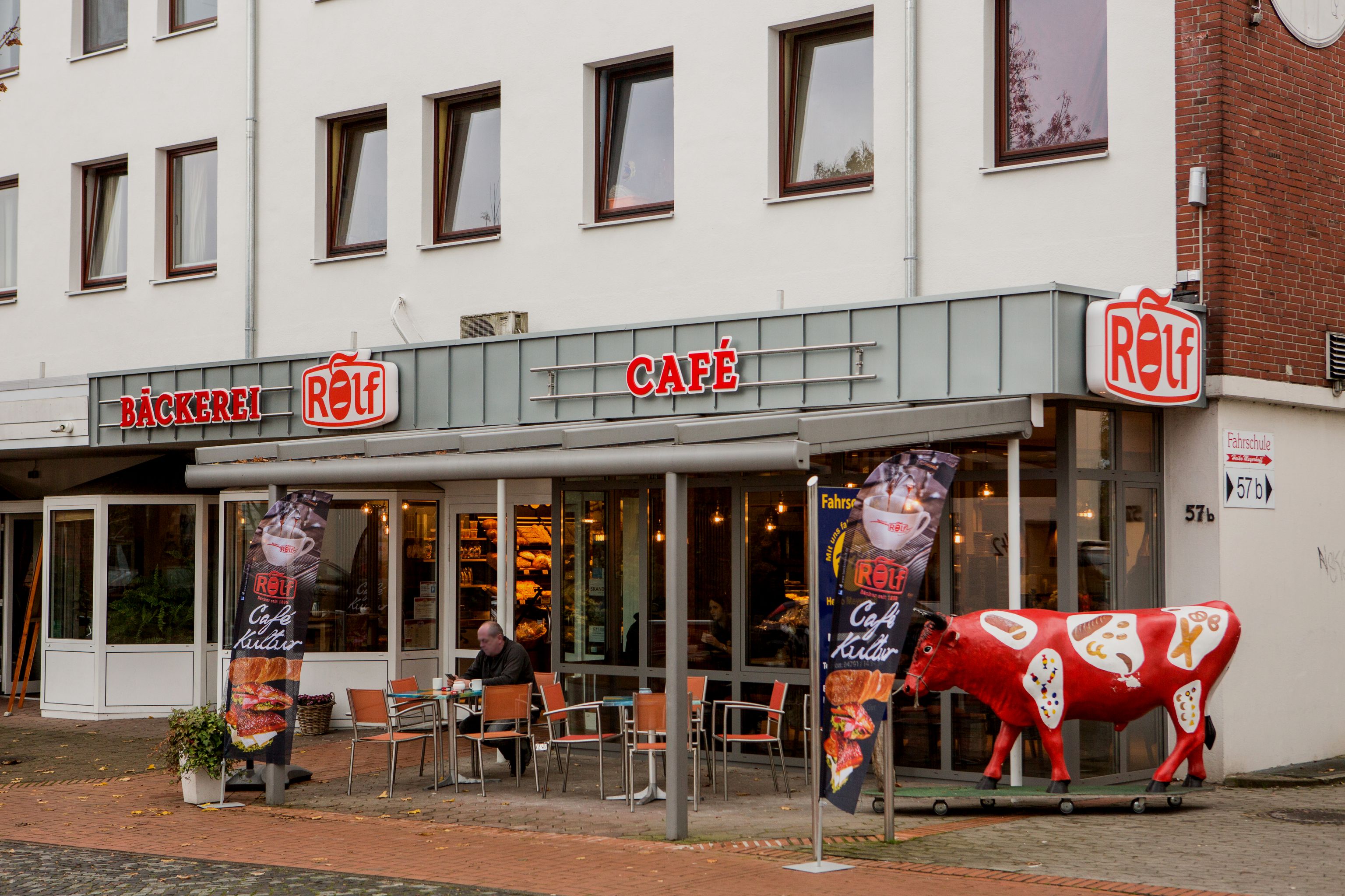 Bäckerei Rolf - Café in der Bahnhofstraße