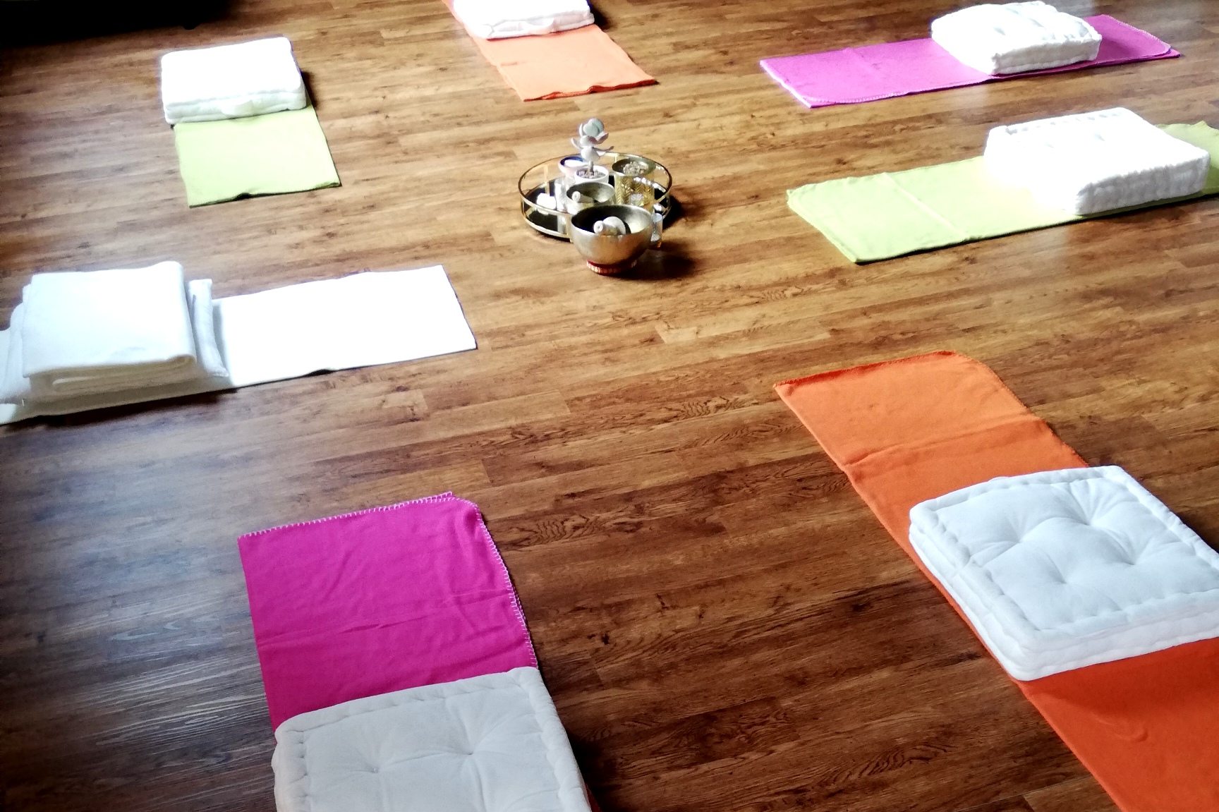 Glück Annika - Begegnung mit Coaching, Meditation, Räucherwerk