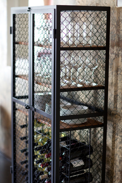 Das Einrichtungshaus XXS...