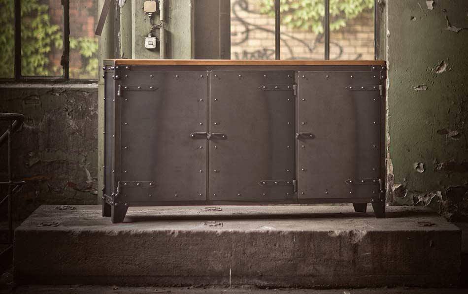 Das Einrichtungshaus XXS...