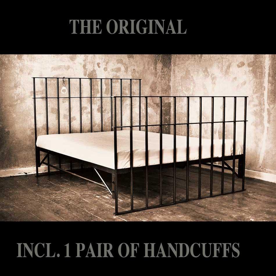 Das Einrichtungshaus XXS...