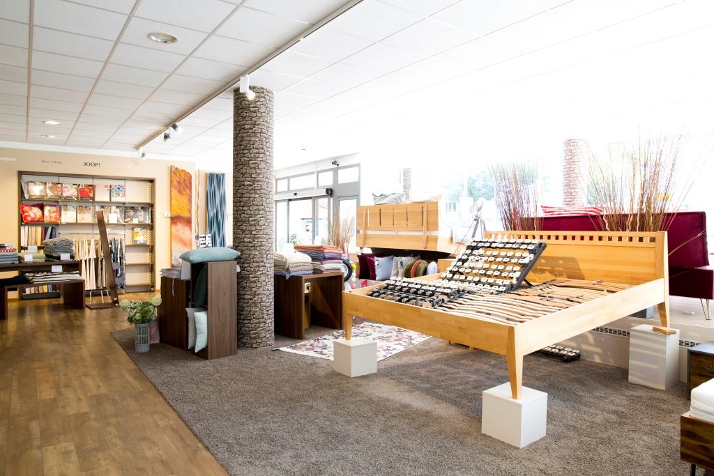 Hillebrand Liegen + Sitzen e. Kfm.