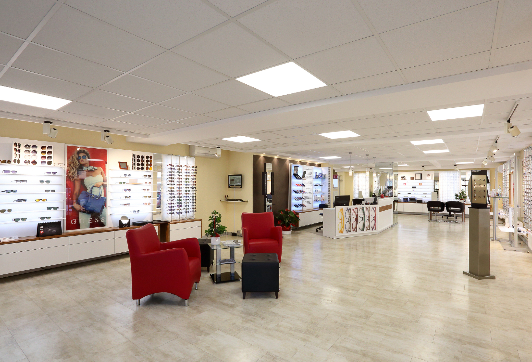 OPTIK & Design - Dein OPTIKER in Lauf