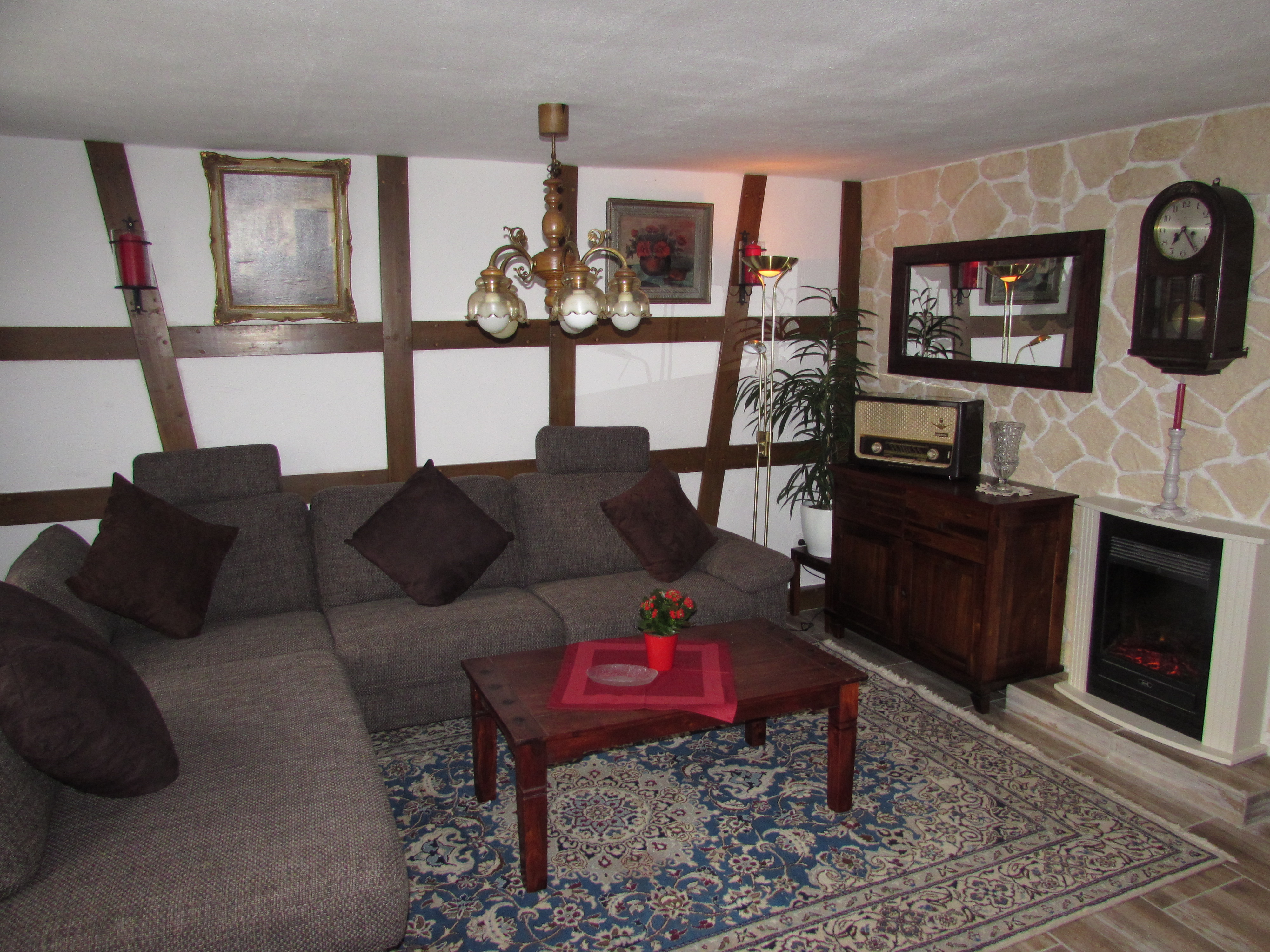 Speisegaststätte - Pension - Ferienunterkünfte "Em Gardestüffje"