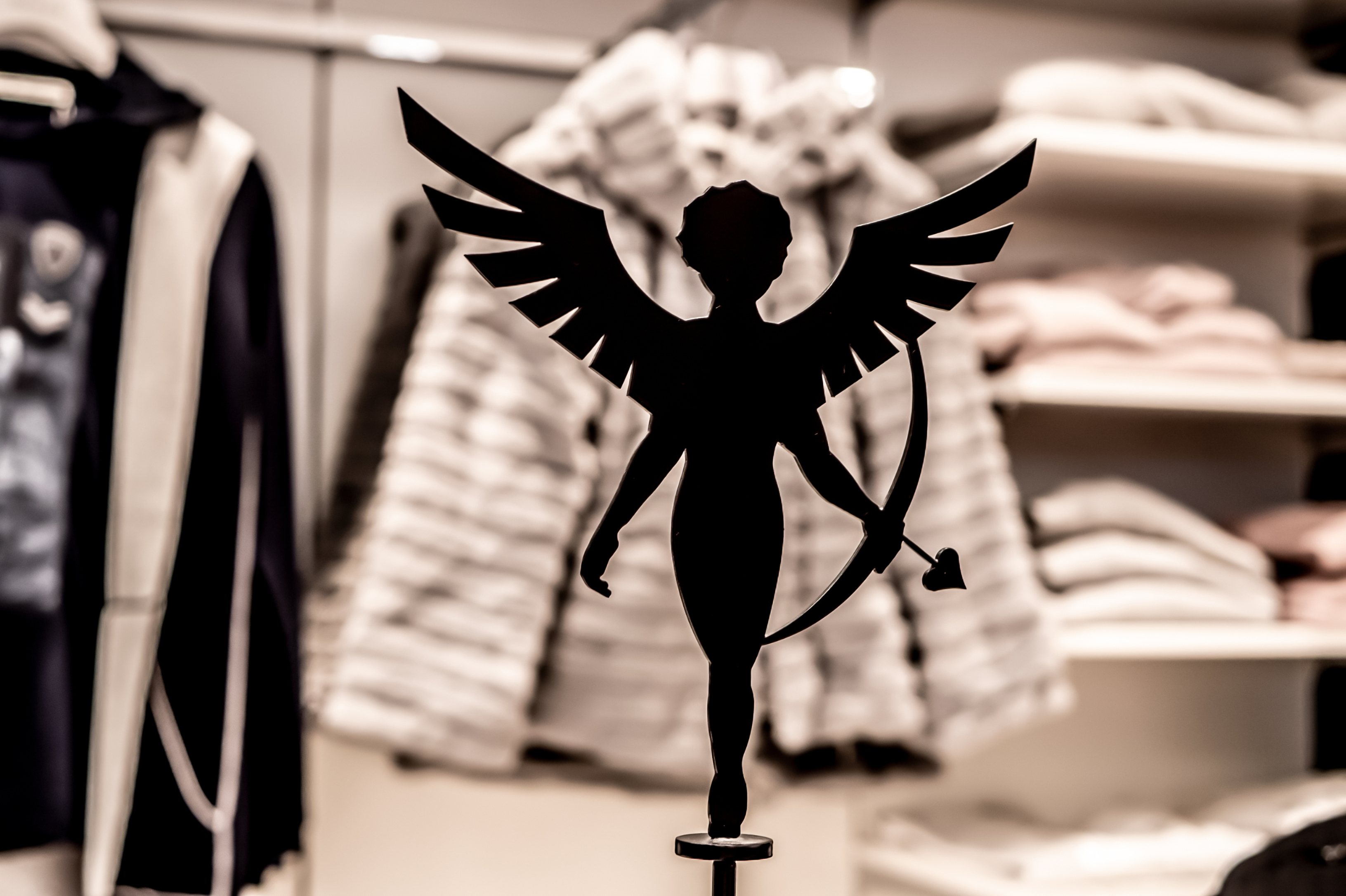 Weiss Women‘s Fashion