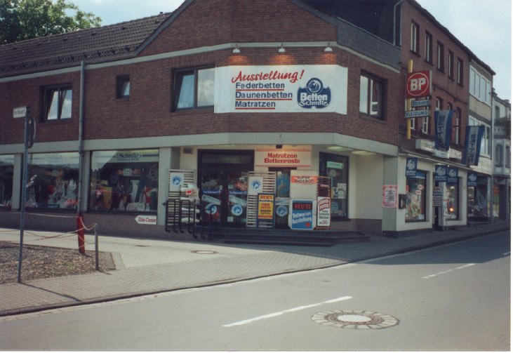 Textil- & Bettenhaus Heinrich Schmitz