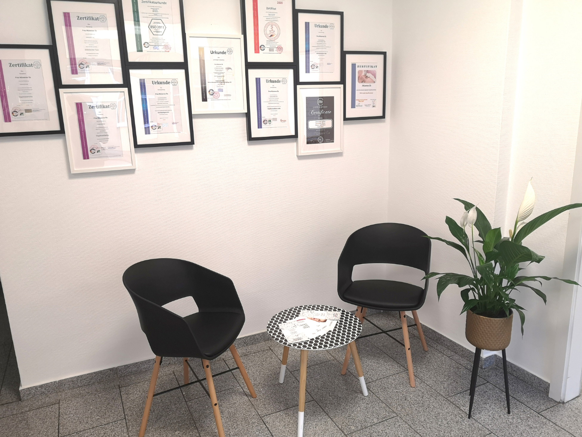 Bilinguale Kosmetikschule & Kosmetikstudio