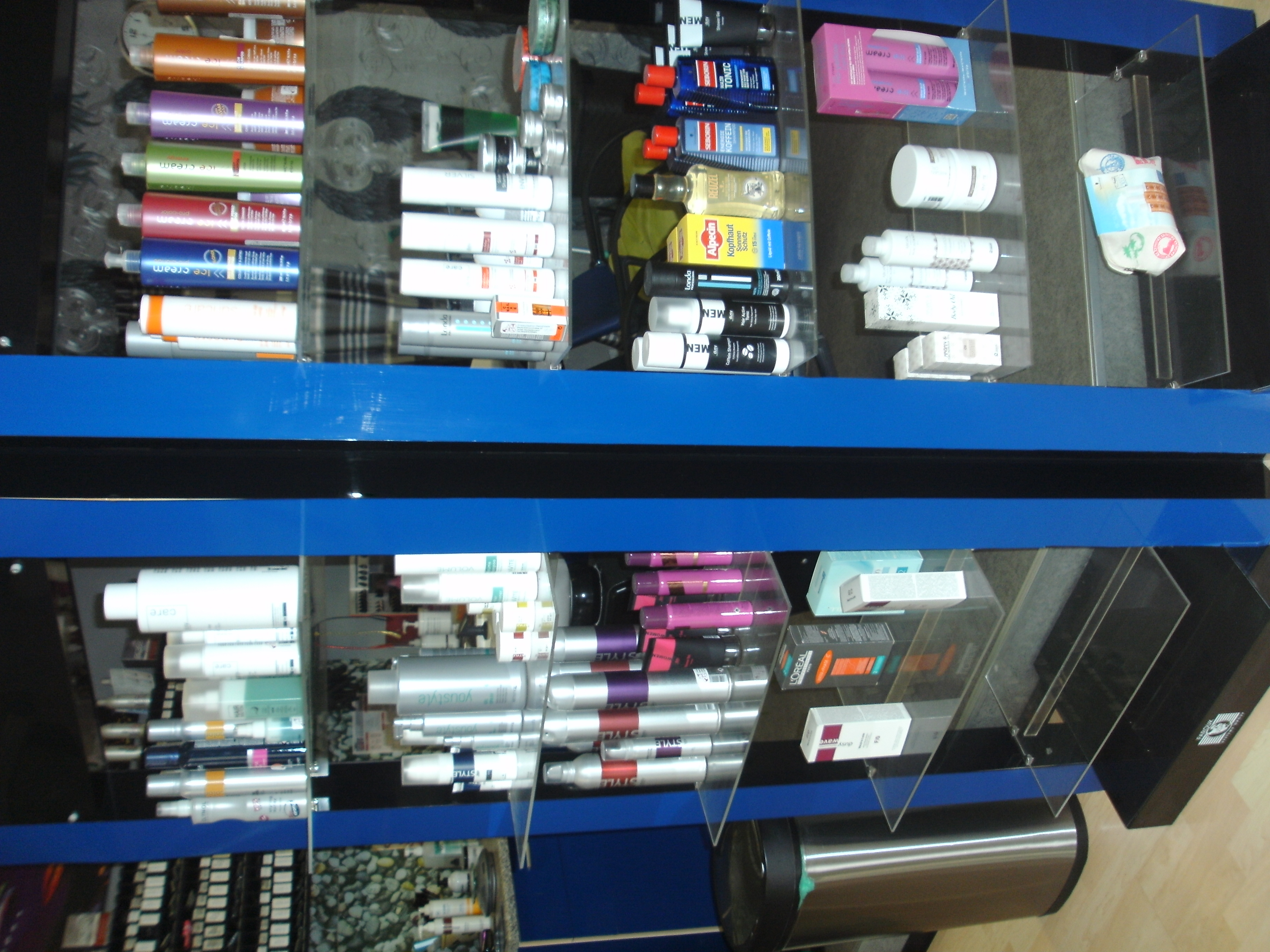 FRISEURSALON HAIRDREAM