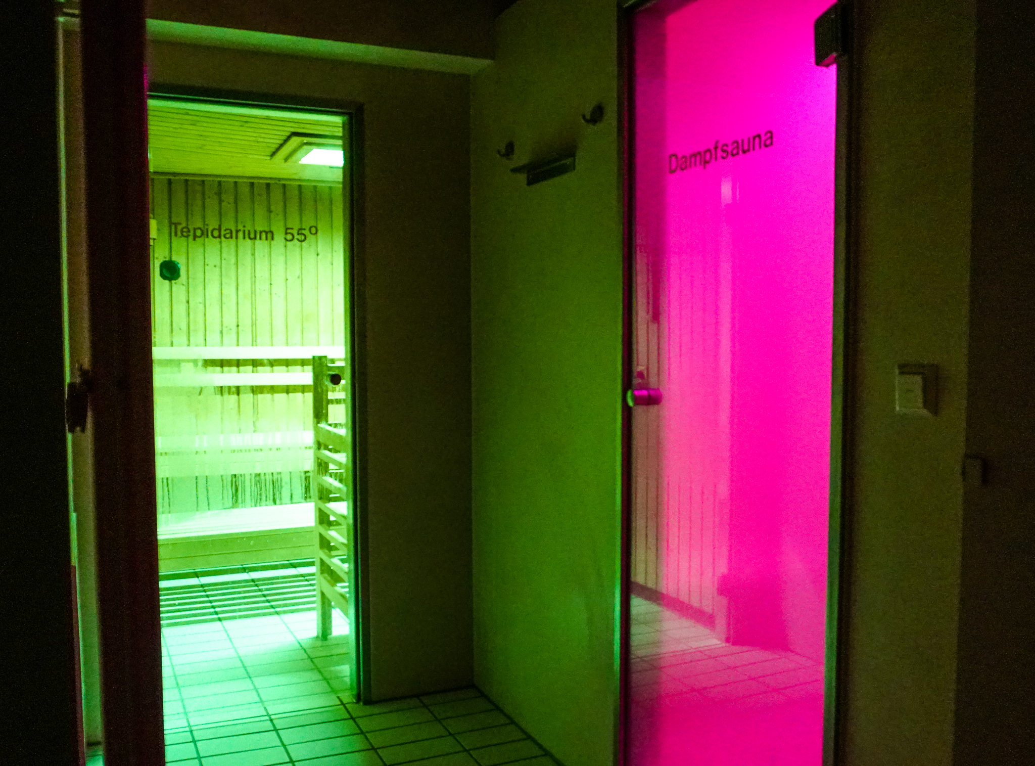 Rathenower Schwimmhalle und Sauna