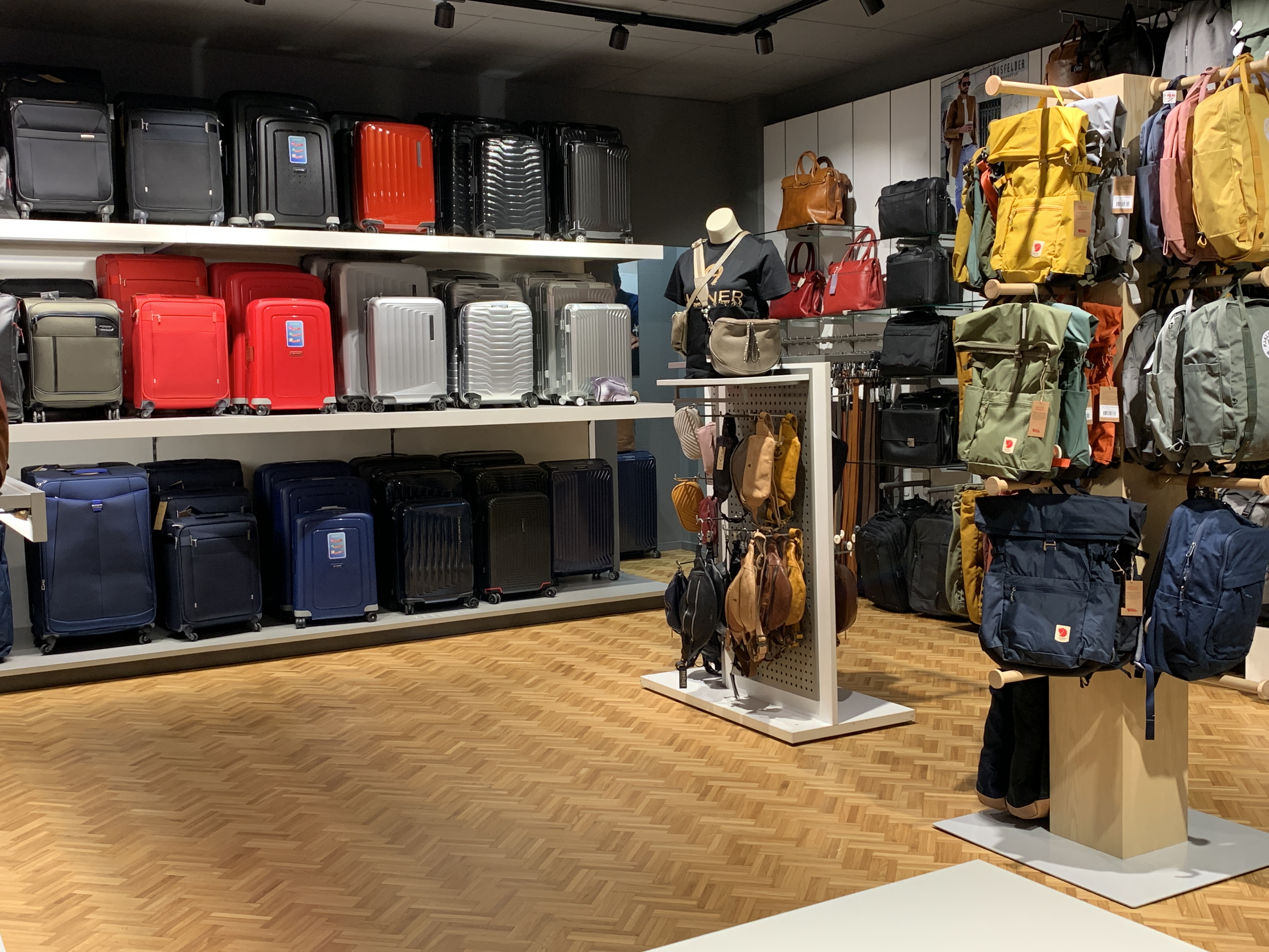 HAUSFELDER accessoires + reise