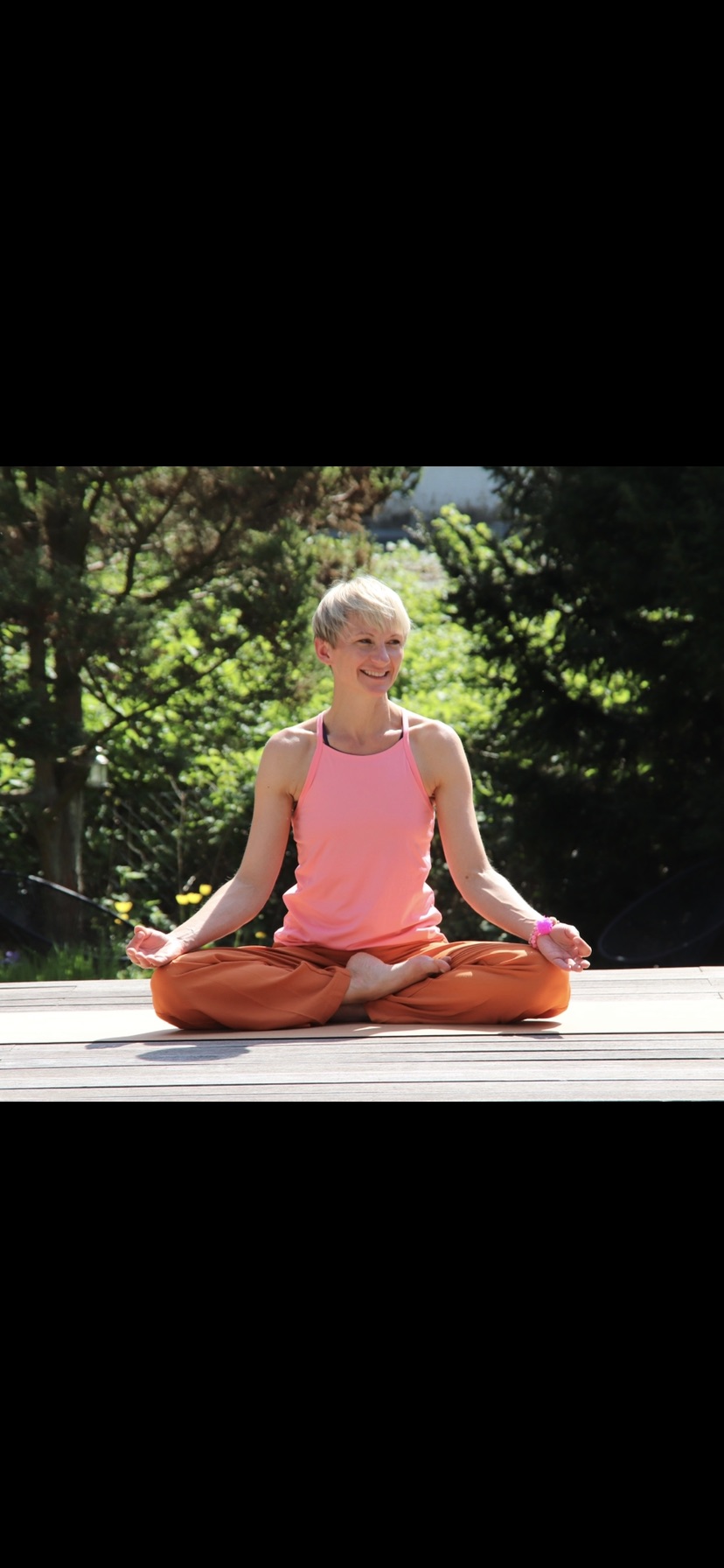 Agata Laser Yogalehrerin  bei FamilyFit