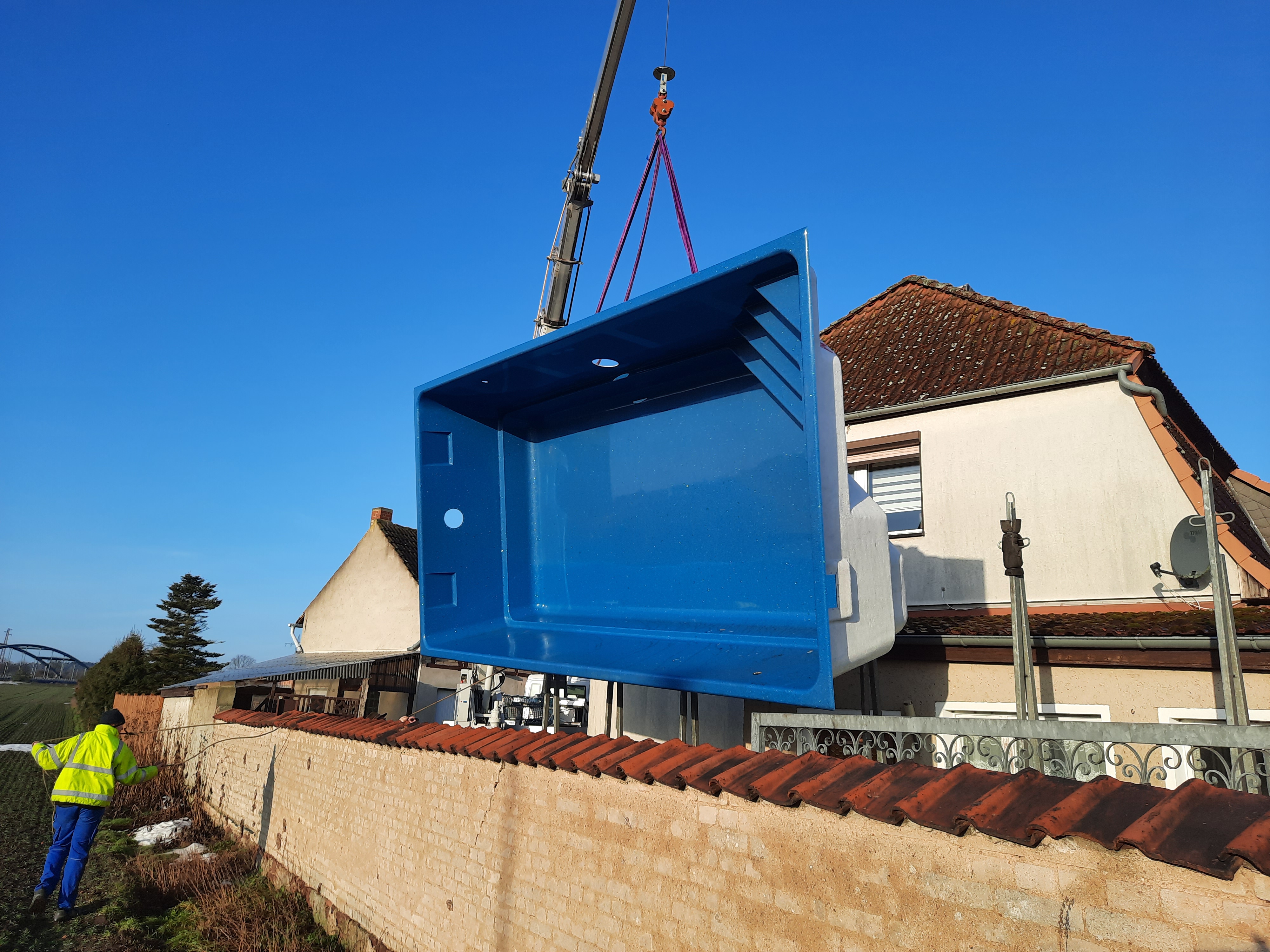 poolinter "Sauna- Freizeit- & Pool-Equipment"