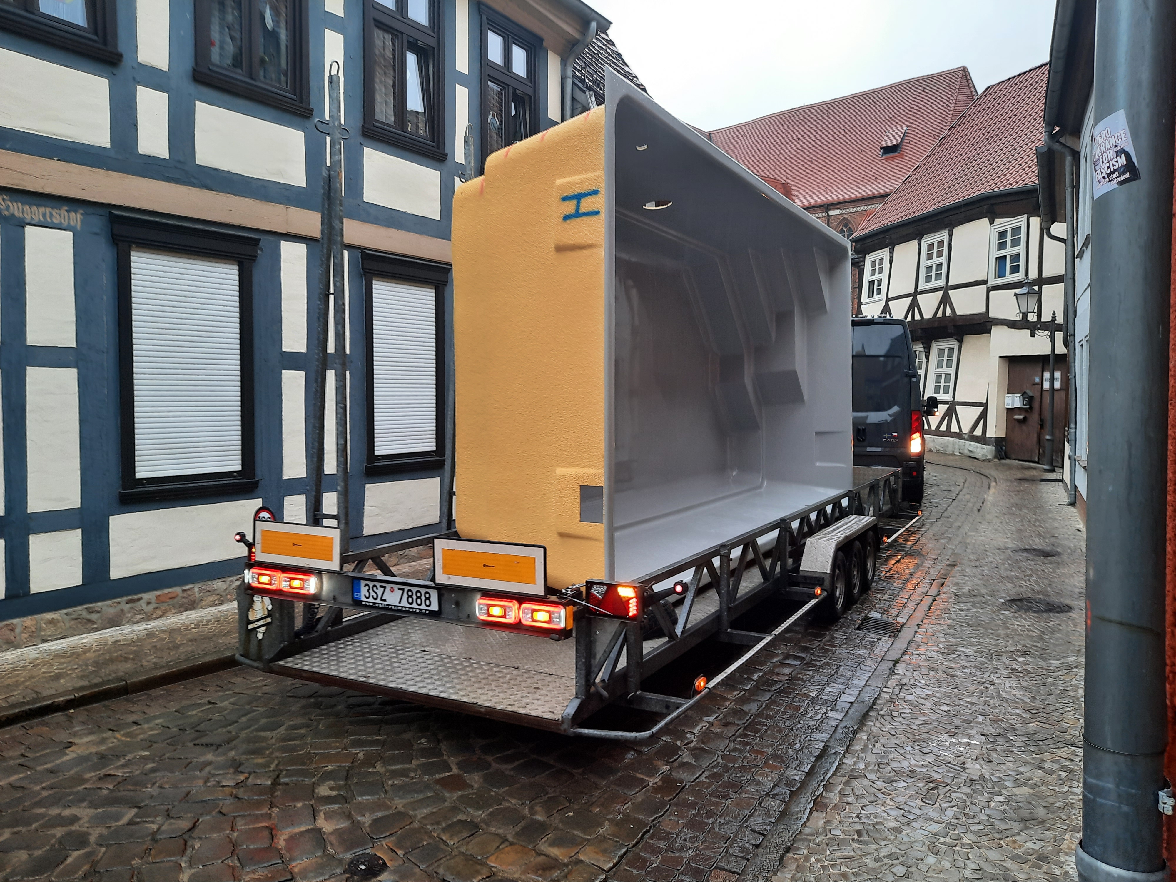 poolinter "Sauna- Freizeit- & Pool-Equipment"