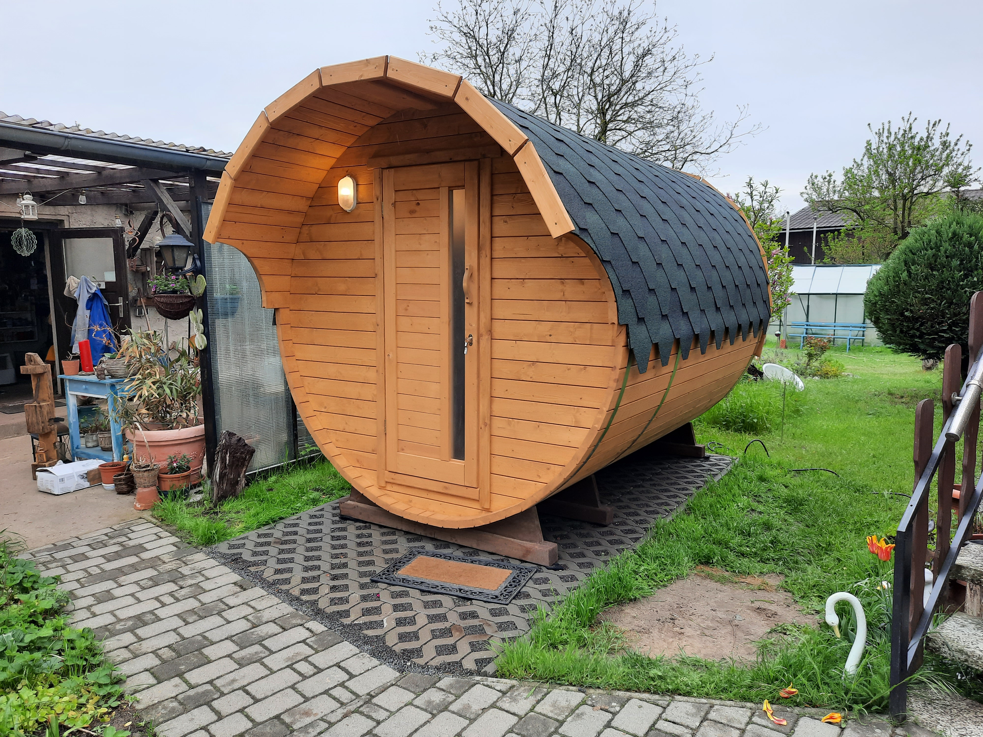 poolinter "Sauna- Freizeit- & Pool-Equipment"