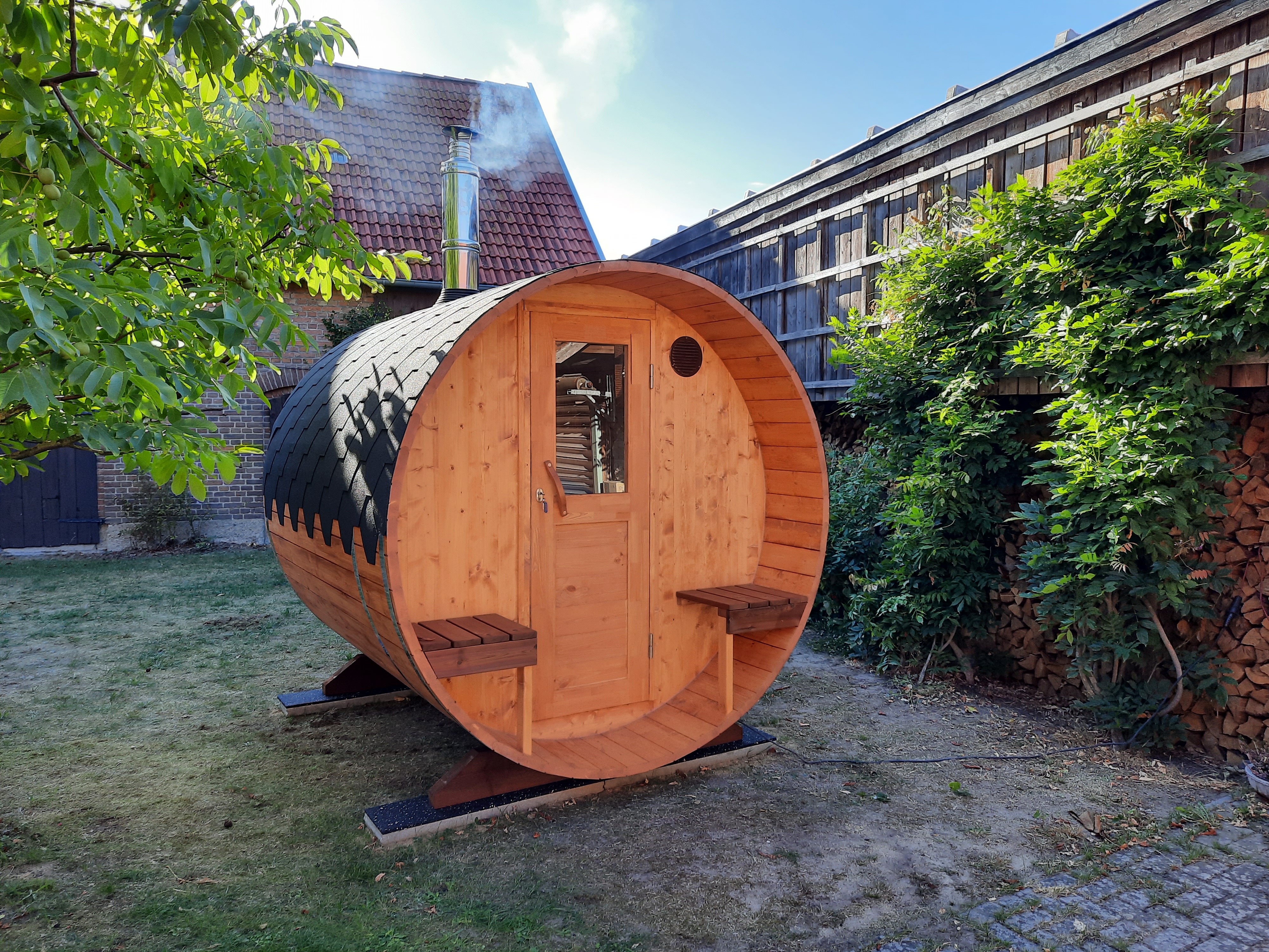 poolinter "Sauna- Freizeit- & Pool-Equipment"