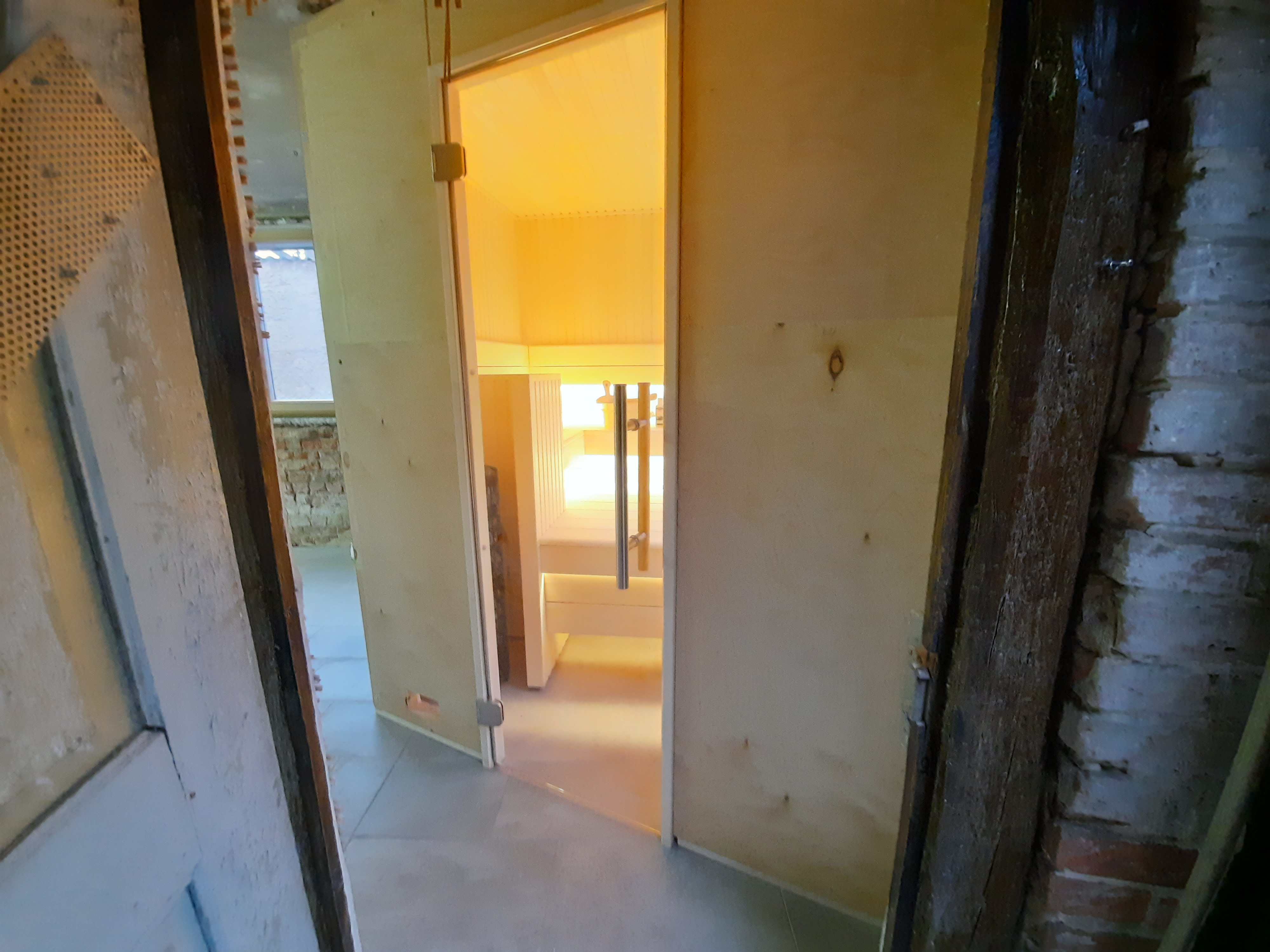 poolinter "Sauna- Freizeit- & Pool-Equipment"