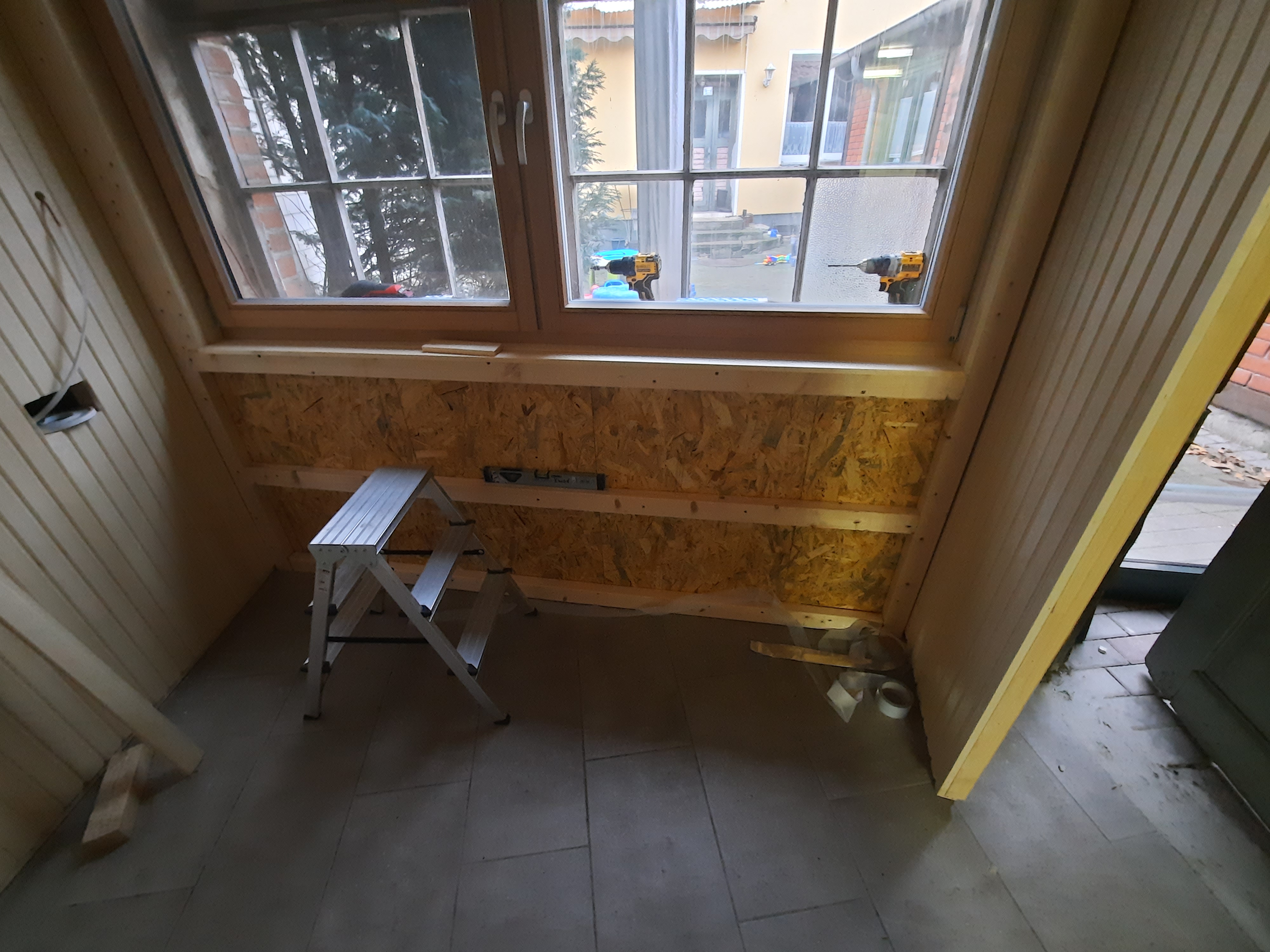 poolinter "Sauna- Freizeit- & Pool-Equipment"