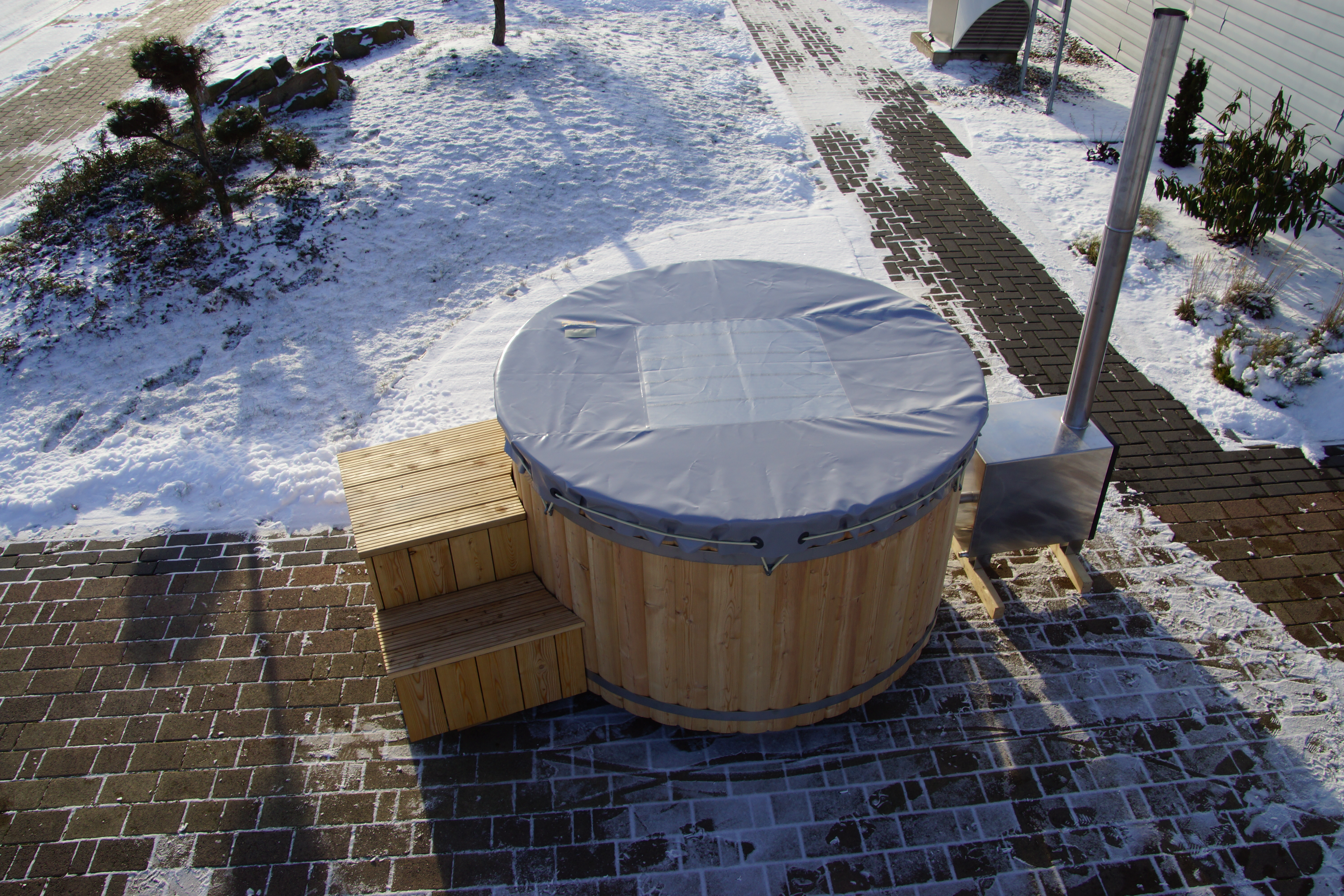 poolinter "Sauna- Freizeit- & Pool-Equipment"