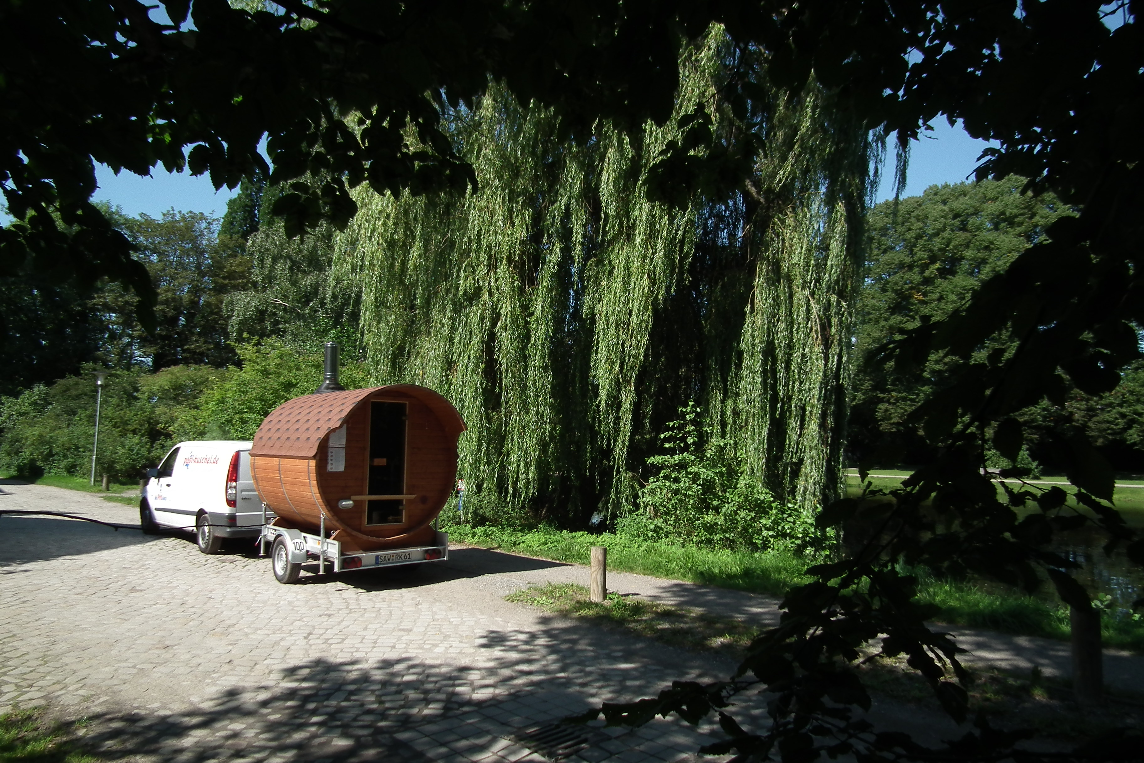 poolinter "Sauna- Freizeit- & Pool-Equipment"