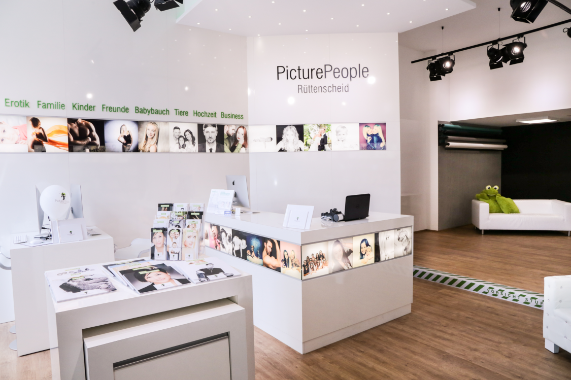 PicturePeople Fotostudios title image