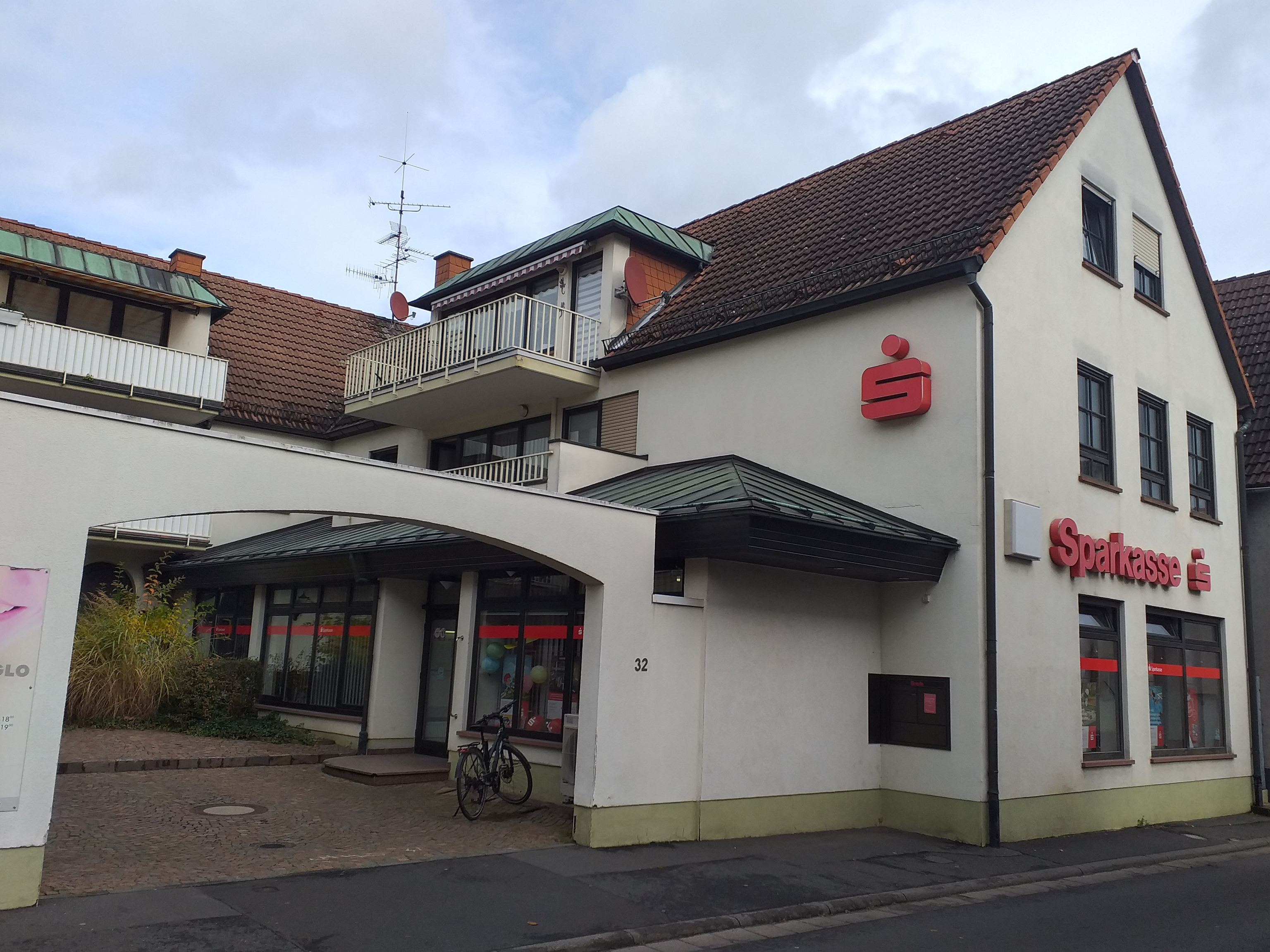 Sparkasse Aschaffenburg Miltenberg, Geschäftsstelle Großostheim