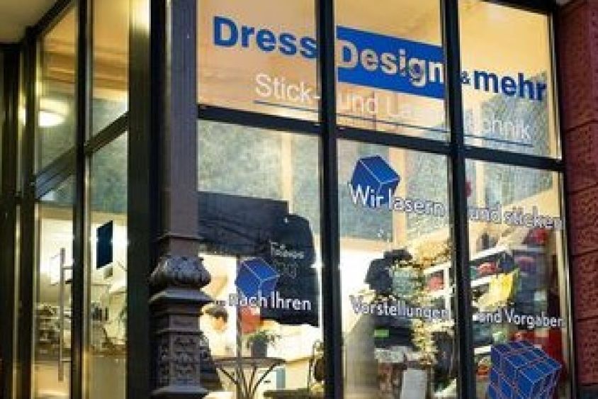 Dress Design & mehr