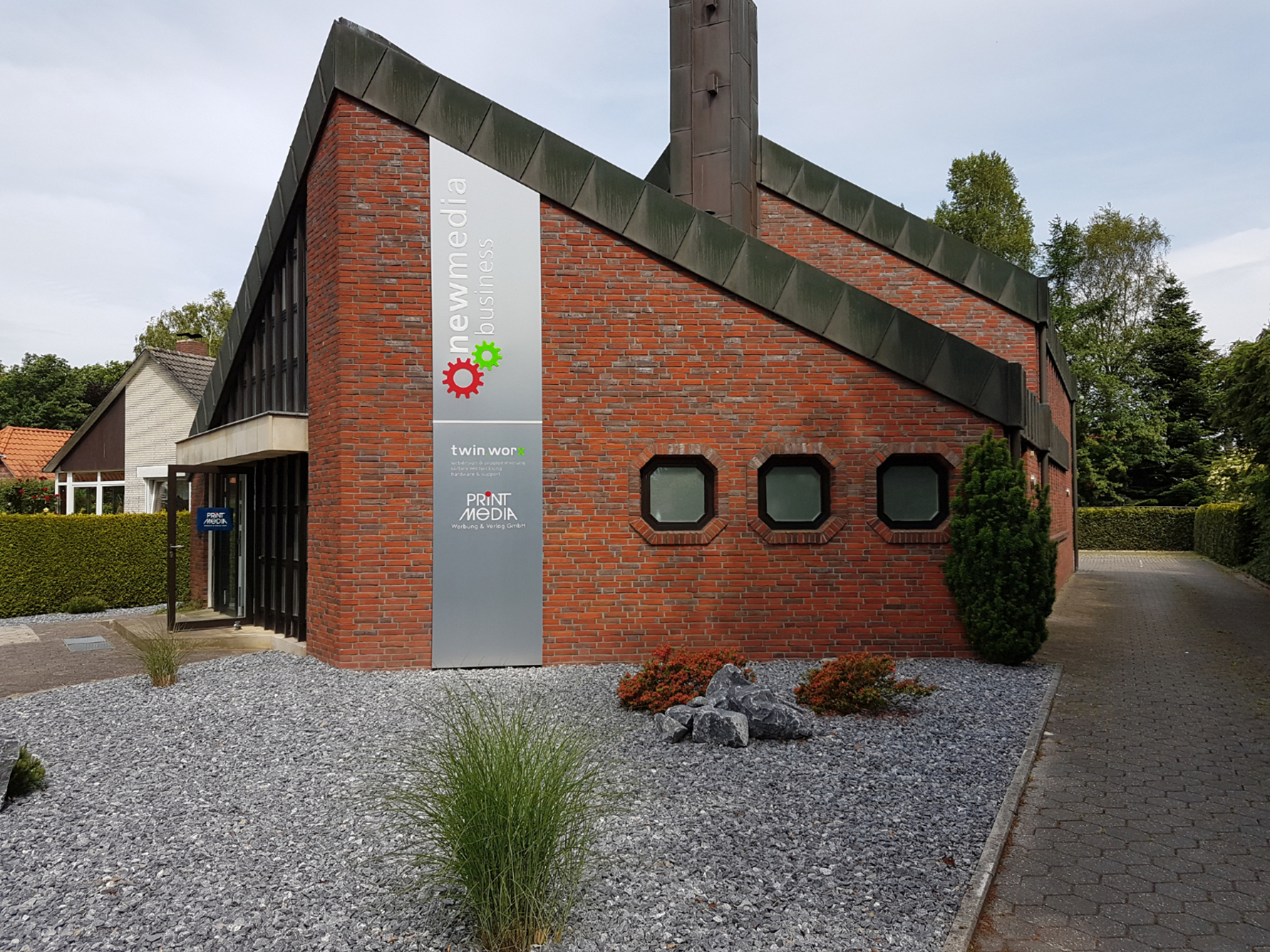 Print Media Werbung & Verlag