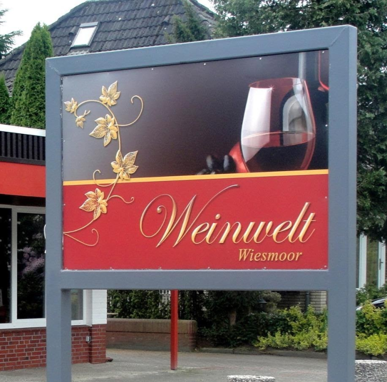 Weinwelt Wiesmoor title image