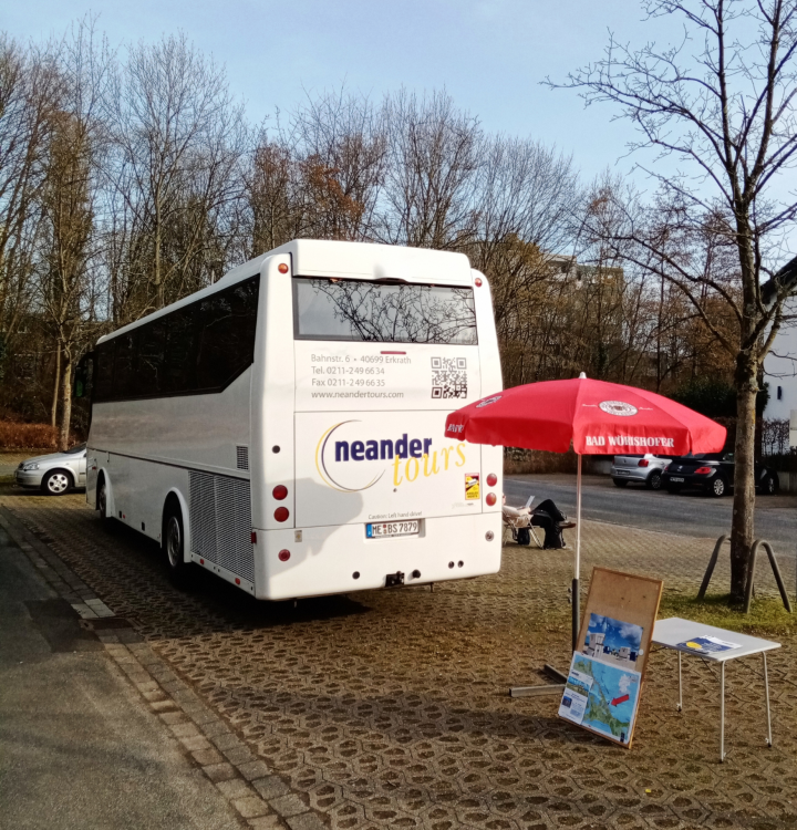 Neandertours title image