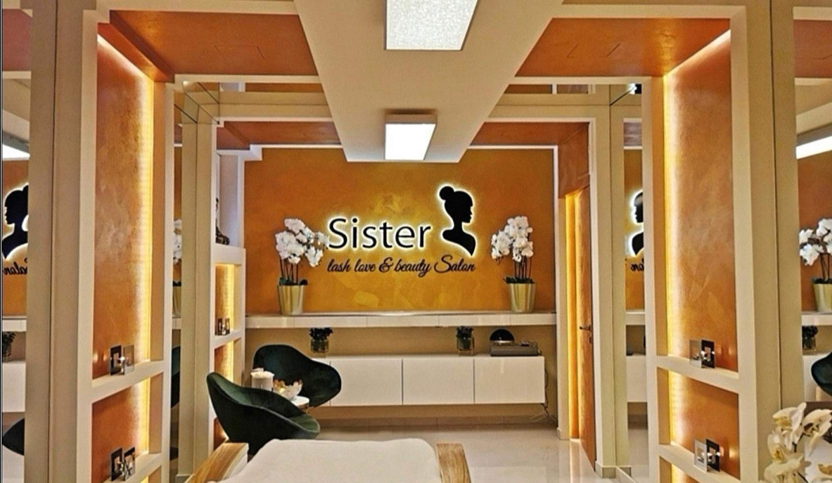 Sister lash love & beauty Salon