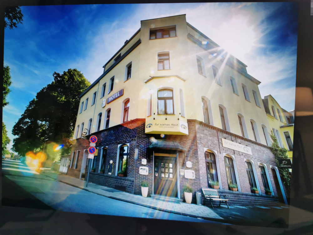 Hotel-Restaurant " Zur Eisernen Hand" title image