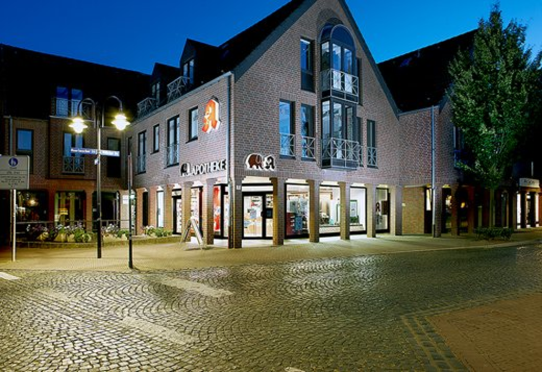 Elefanten-Apotheke title image