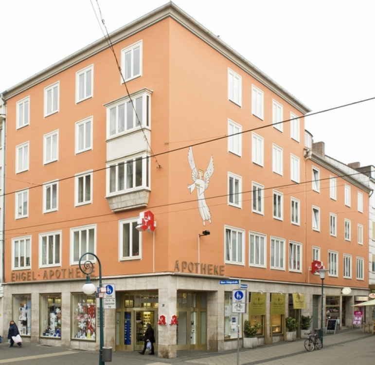 Engel Apotheke am Rathaus title image