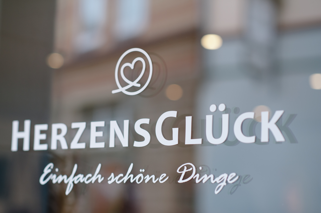 Herzensglück title image