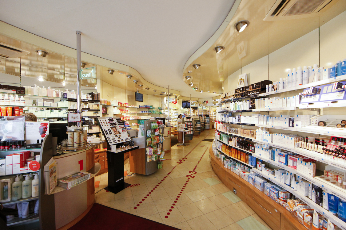 Einhorn Apotheke am Stern title image