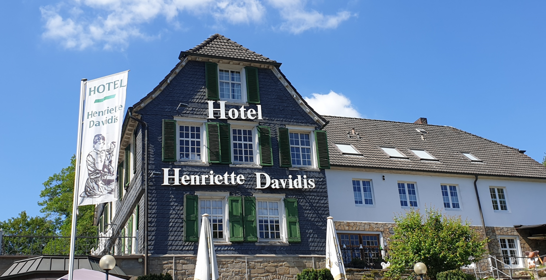 Hotel Henriette Davidis title image