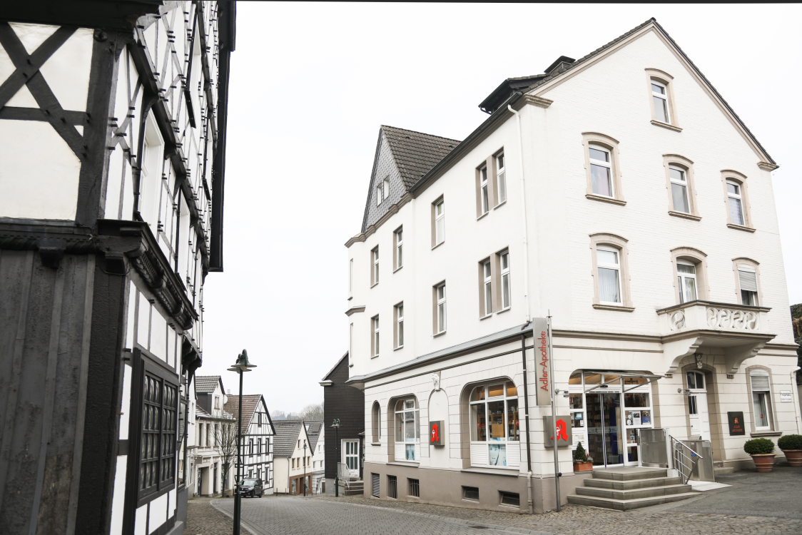 Adler Apotheke title image