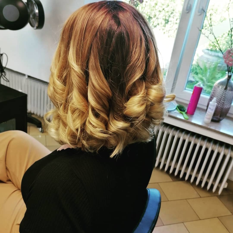 Friseur Team Ricker title image