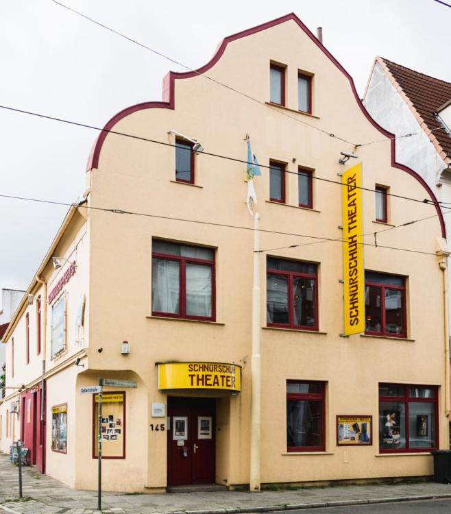 Schnürschuh Theater title image