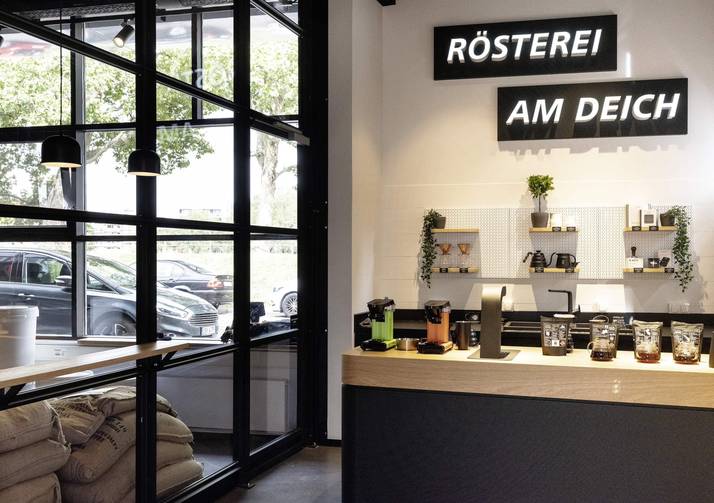 Azul Kaffee - Rösterei am Deich