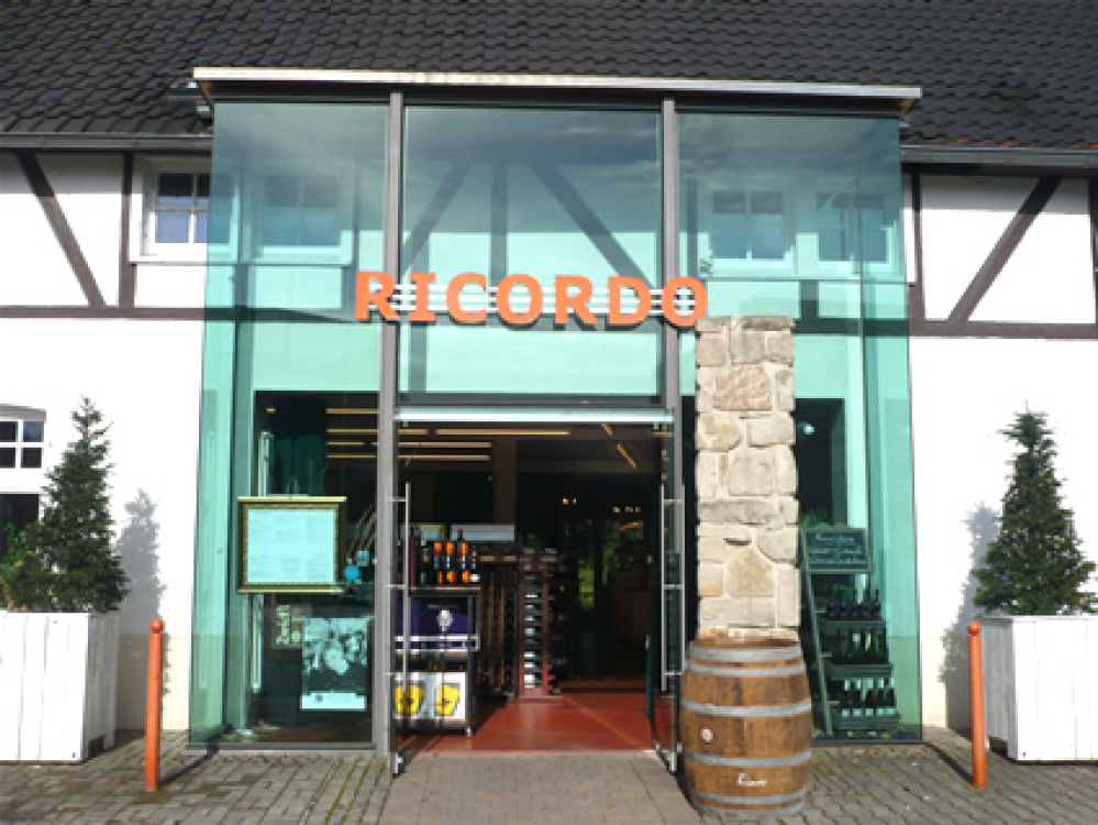 GSM GmbH & Co. KG Weinhaus RICORDO title image