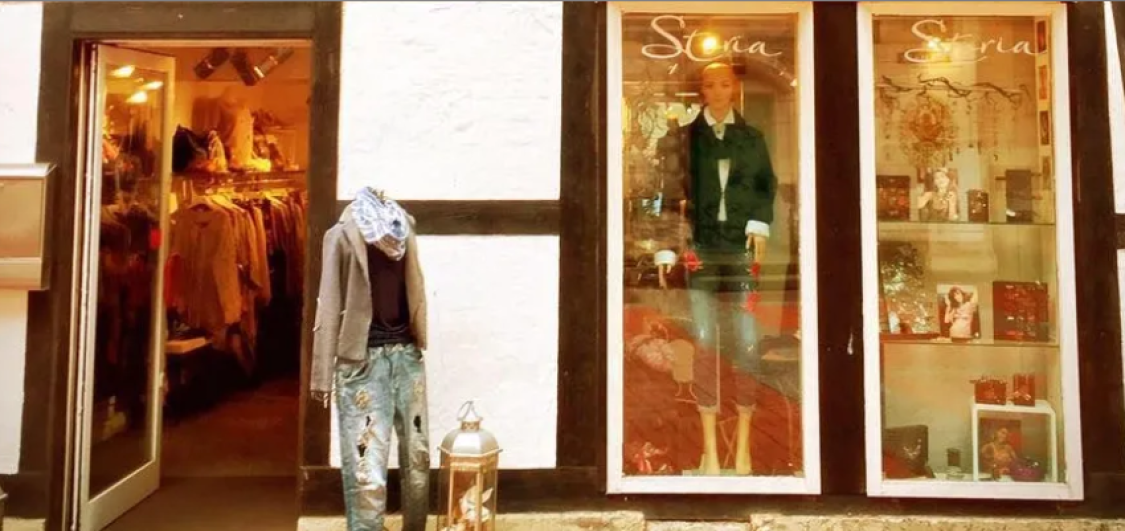 Storia Boutique title image