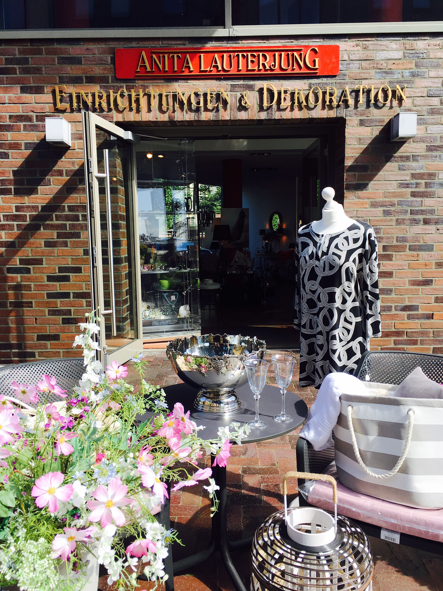 Anita Lauterjung Einrichtungen & Dekoration