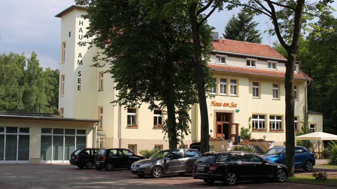 Wellness- & Sporthotel „Haus am See“ title image