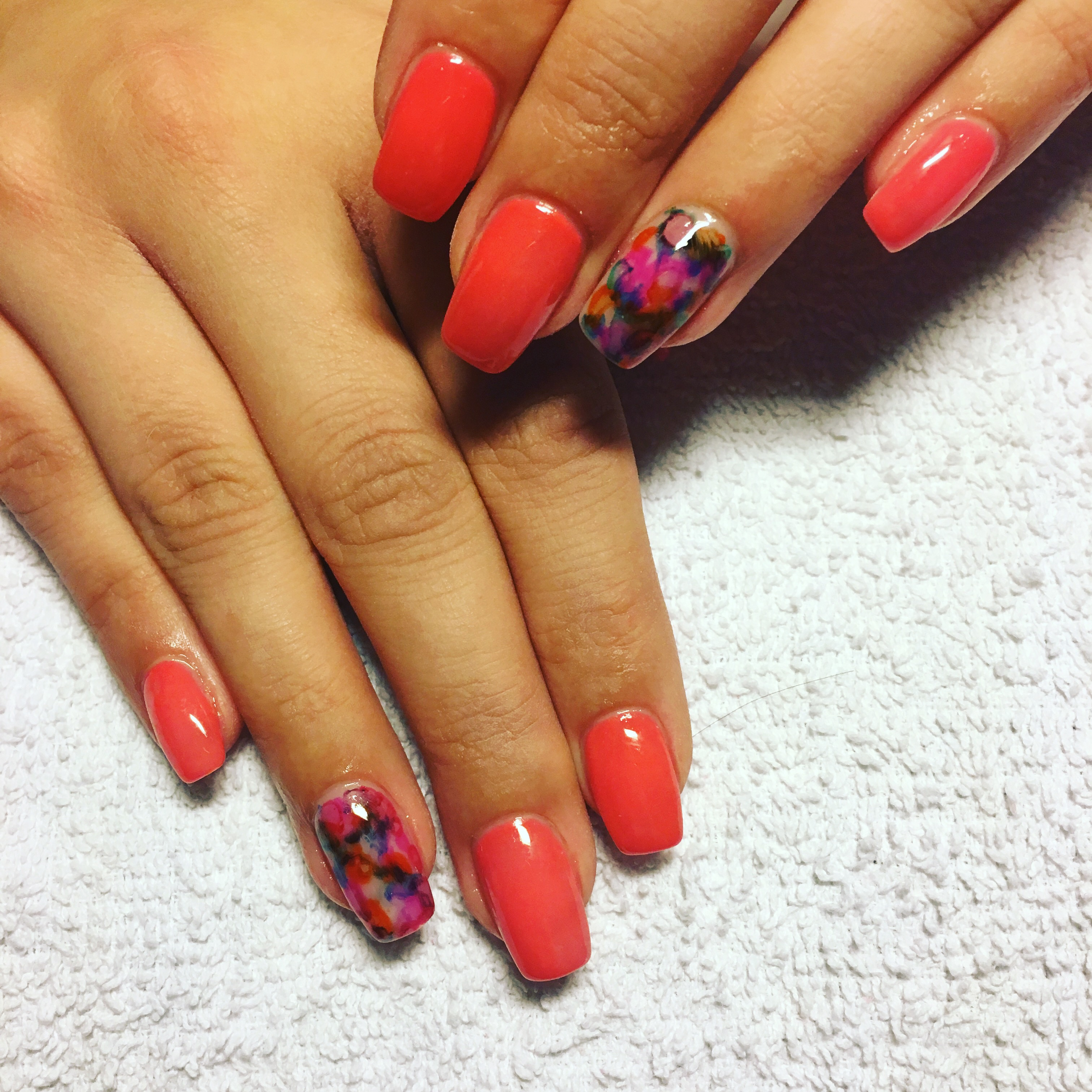 Mayssa Saab Kosmetik & Nageldesign